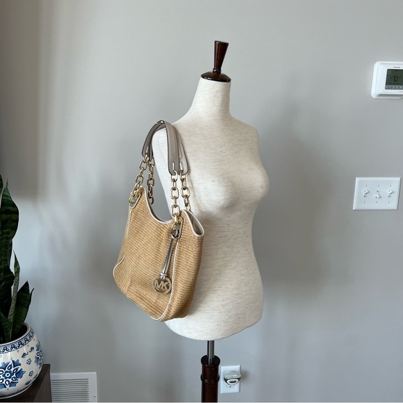 Michael Kors Straw Raffia Shoulder Bag with Gold Handles - Picture 3 of 16